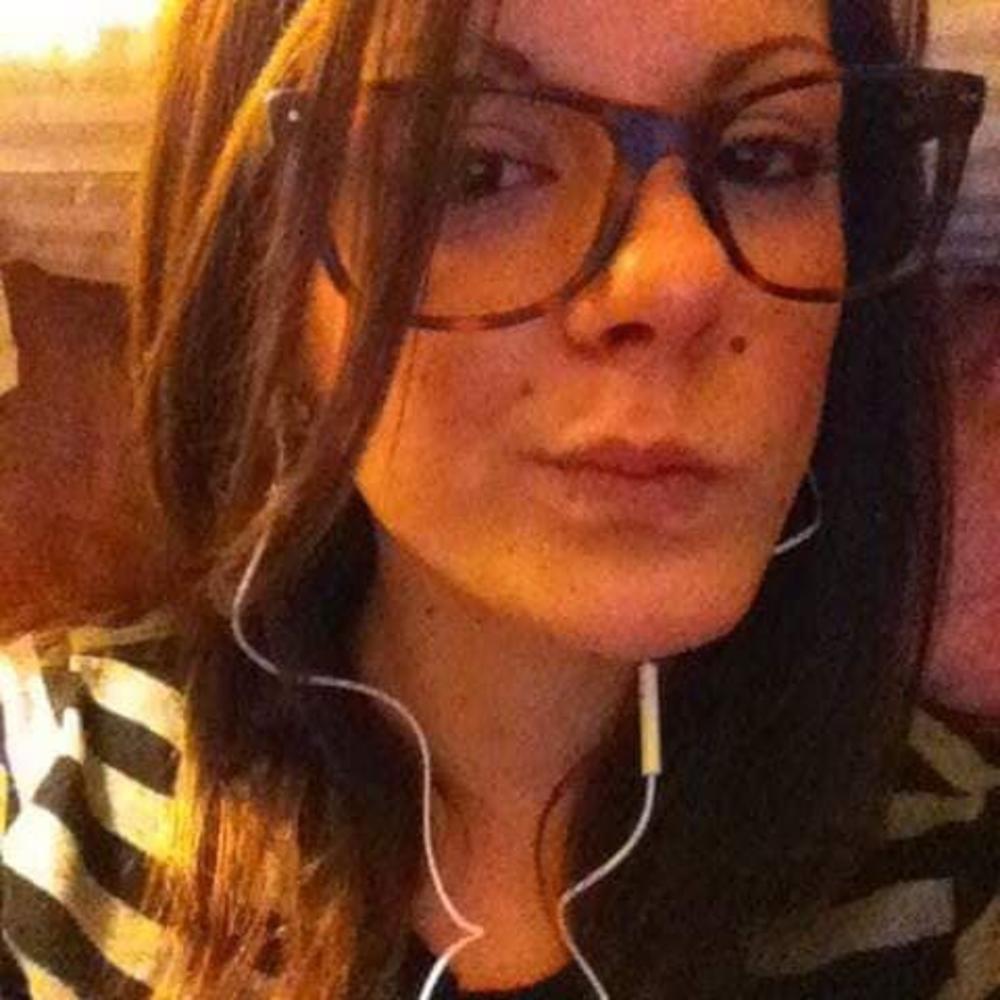 Meet your Posher, Alexandra